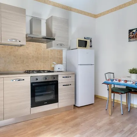 Porta Carini Apartment
