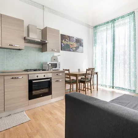 Porta Carini Apartment *